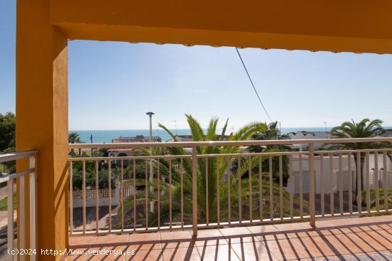 VIVIENDA CON VISTAS AL MAR - CASTELLON