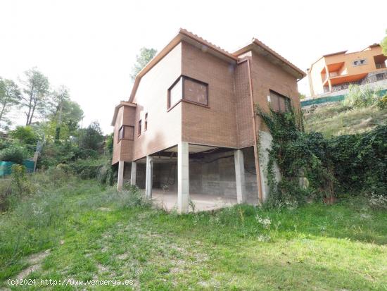  SE VENDE CASA EN CASTELLBELL I EL VILAR, URBANIZACIÓN MAS ENRIC - BARCELONA 