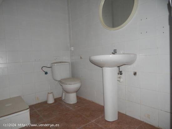 LOCAL COMERCIAL EN ALQUILER EN ONTINYENT (VALENCIA) - VALENCIA