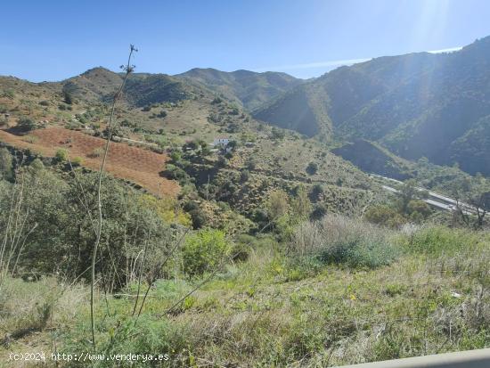  Finca de recreo en Casabermeja - MALAGA 