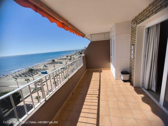 PISO FRONTAL AL MAR DE 1 DORMITORIO. BOLICHES. - MALAGA