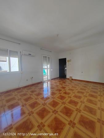 SE VENDE PISO EN ZONA ALCANTARILLA - JAEN