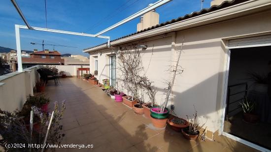 ATIC DUPLEX EN VENDA A VALLPARADIS - BARCELONA