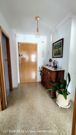 ATIC DUPLEX EN VENDA A VALLPARADIS - BARCELONA