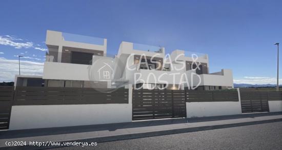 VILLAS DE OBRA NUEVA EN LOS ALCAZARES - MURCIA