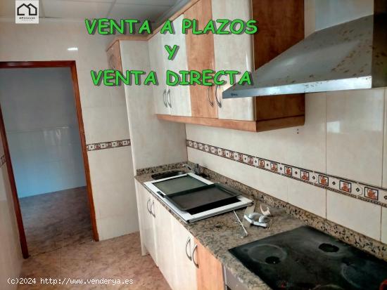 APIHOUSE VENDE A PLAZOS Y EN VENTA DIRECTA CASA DE PUEBLO EN GUARDAMAR DEL SEGURA.PRECIO 140.000€ 