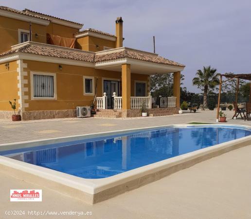 Se alquila o Vende Chalet en Perleta Elche (Alicante) - ALICANTE