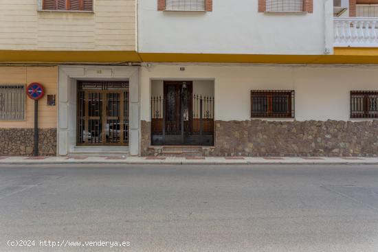 Se vende casa en Maracena - GRANADA