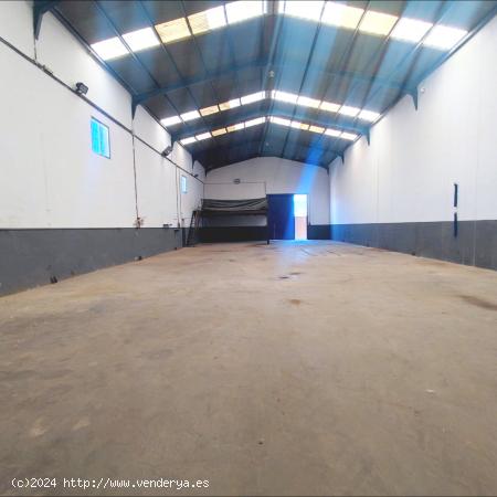 ¡Se alquila Nave Industrial en Motril! - GRANADA