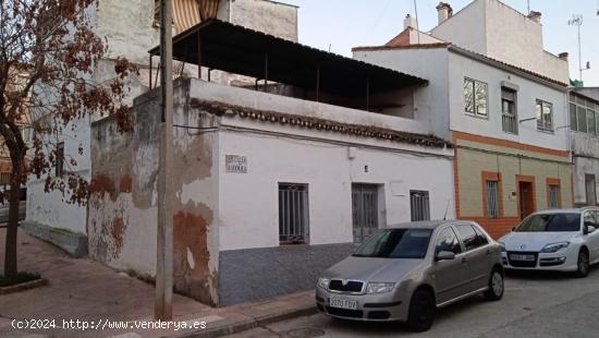  Casa para reformar en LLopis - CACERES 