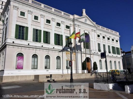  SOLAR EDIFICABLE JUNTO AL AYUNTAMIENTO DEL PUERTO- - CADIZ 