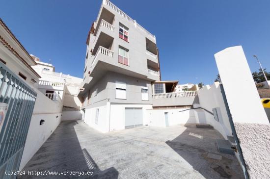  Apartamento en Los Cristianos - SANTA CRUZ DE TENERIFE 