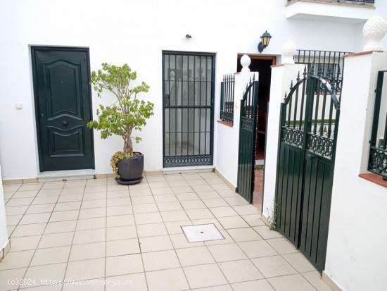 PISO EN PLANTA BAJA CON PATIOS Y ADAPTADO PARA EL ALQUILER FLEXIBLE.... - CADIZ