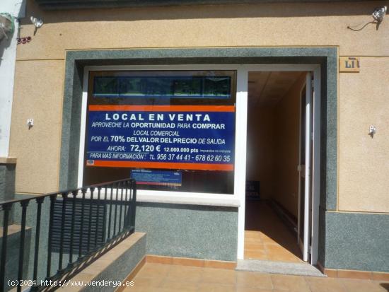 Local comercial disponible en venta, zona centro de la localidad.... - CADIZ