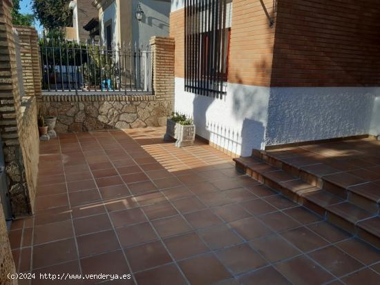 Casa en Av de Regla, disponible en alquiler flexible... - CADIZ