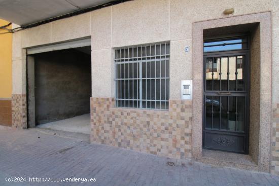 Local con posibilidad de cambio de uso a vivienda - MURCIA