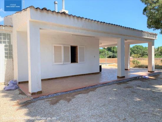  SE VENDE AMPLIO CHALET INDEPENDIENTE EN BONAVISTA IDEAL PARA REFORMAR A SU GUSTO - ALICANTE 