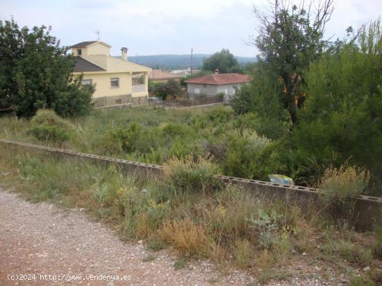  Parcelas en venta en Urb. Les Mallaes en Pedralba. Suelo urbano - VALENCIA 