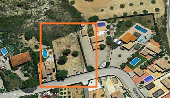  Parcela urbana de 1.033 m2 en situada en la urbanización Balcón de Montroy (Montroy) - VALENCIA 