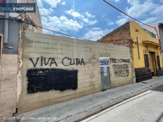 Solar situada en Baixada del Riu de Manises - VALENCIA