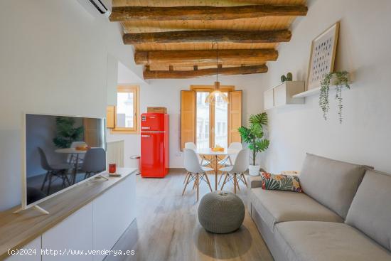 Fantastico atico duplex a estrener amueblado - BARCELONA