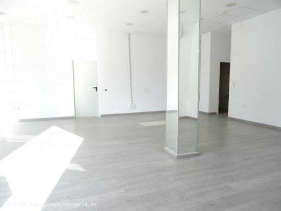 ¡¡ Local Comercial en Venta en Barriada Hispanoamérica !! - MURCIA