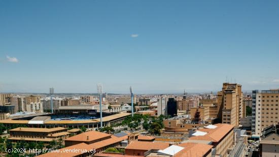 Espectacular ático en Romareda - ZARAGOZA