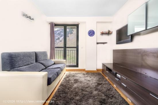 APARTAMENTO A PIE DE PISTAS CON DOBLE PLAZA DE GARAJE EN CANDANCHÚ - HUESCA