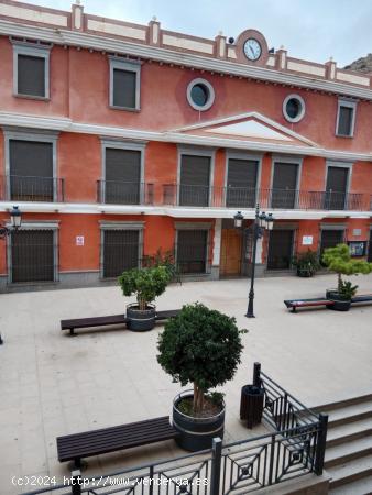 BONITO PISO EN CASTELL DE FERRO - GRANADA