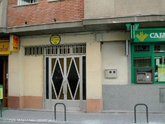  OPORTUNIDAD!!!.VENTA Local acondicionado en Calle Huertas. Ref. 457 - SEGOVIA 