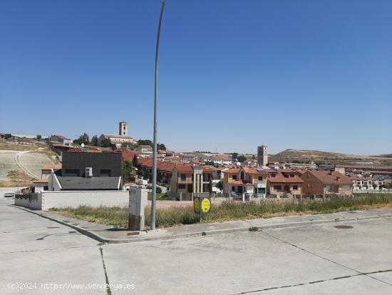  Parcela en venta en Cuéllar. Urbanización Las Lomas. Superficie 549,43 m². Ref. 1792 - SEGOVIA 