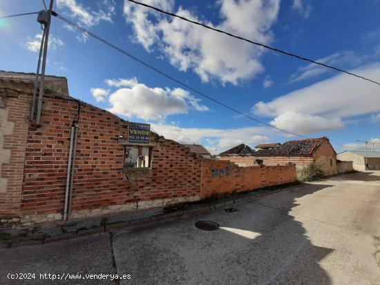  Parcela en venta en Arroyo de Cuéllar (Segovia). Superficie 458 m². Ref. 1801 - SEGOVIA 