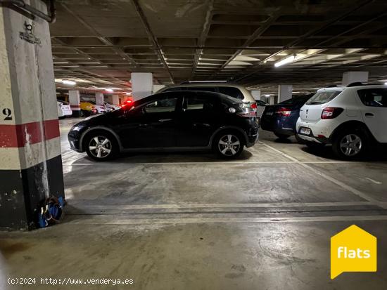 PARKING EN PARQUE EUROPA - BARCELONA