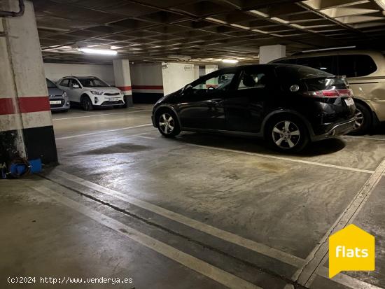 PARKING EN PARQUE EUROPA - BARCELONA