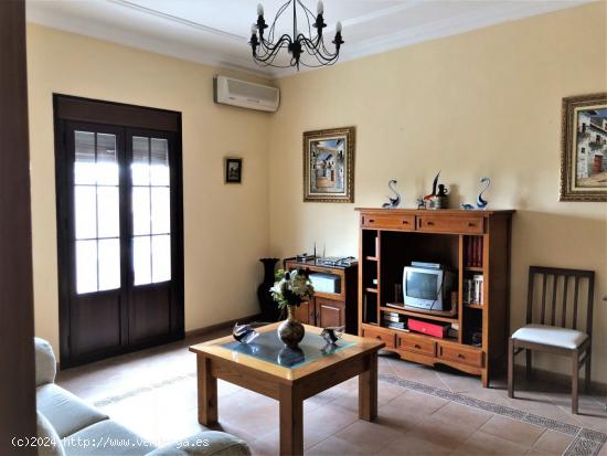  Casa en Alameda con mucho espacio sale a la venta¡¡¡¡¡ - MALAGA 