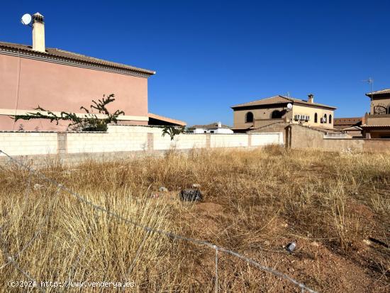 SOLAR PARA CONSTRUIR TU CASA IDEAL EN ZONA DE URBANIZACION EL MOLINO¡¡¡¡¡ - MALAGA