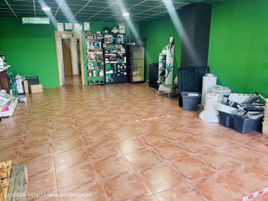 LOCAL EN ZONA LA QUINTA SALE A LA VENTA¡¡¡¡ - MALAGA