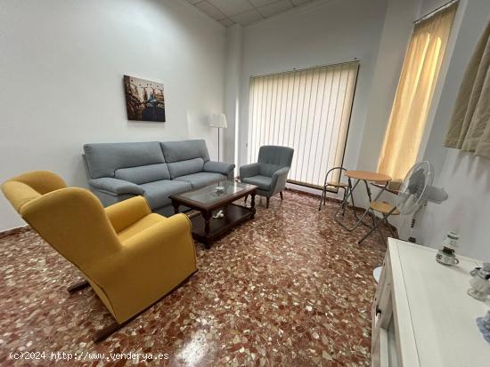 LOCAL ACONDICIONADO COMO VIVIENDA SALE A LA VENTA¡¡¡¡ - MALAGA