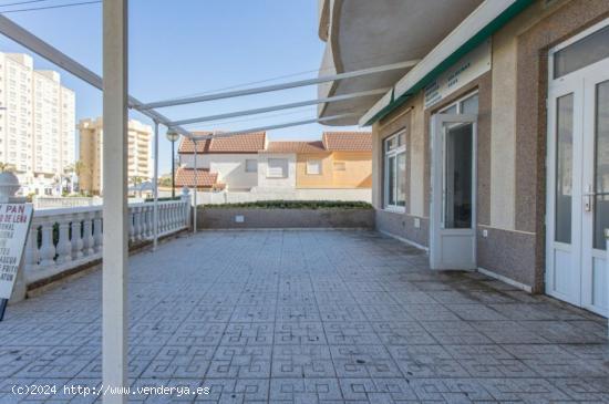  Se Vende en La Manga del Mar Menor - MURCIA 