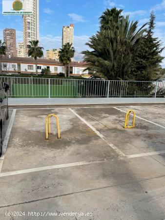  SE VENDE PLAZA DE PARKING EN URBANIZACIÓN COMPLETA. - ALICANTE 