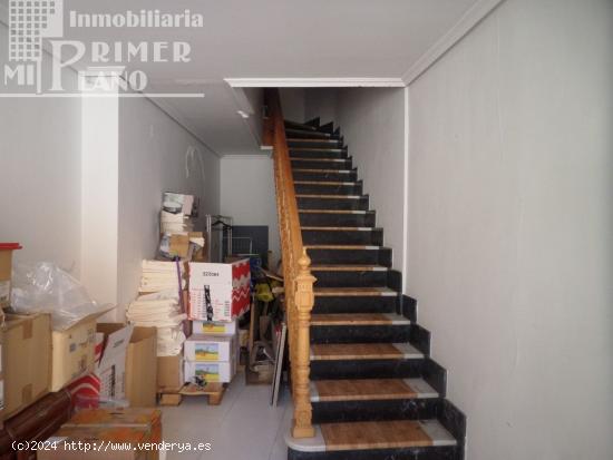 CASA DE 276m2 JUNTO A PLAZA DE ESPAÑA, TOMELLOSO CON LOCAL COMERCIAL - CIUDAD REAL