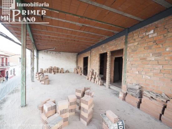 Estructura de casa, con 190 m2 de terreno, por solo 44.000 Euros - CIUDAD REAL