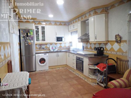  *CASA, TOTALMENTE AMUEBLADA, DE DOS PLANTAS EN VENTA EN TOMELLOSO* - CIUDAD REAL 