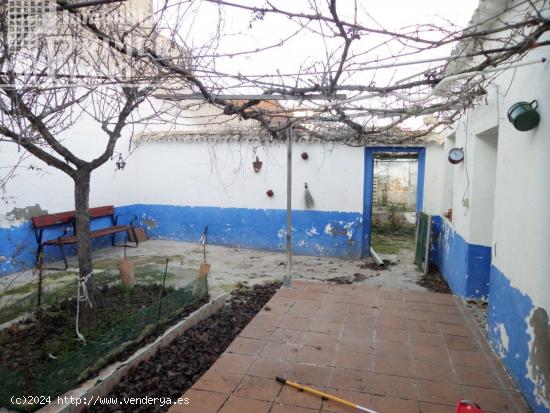 *CASA PARA REFORMAR / DERRIBAR EN ARGAMASILLA DE ALBA, POR 45.000€* - CIUDAD REAL