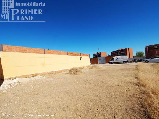 Solar en venta en Poligono 20, de 230 m2 de parcela y 12 metros de fachada por solo 70.150 euros - C