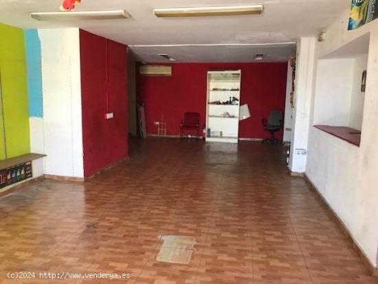 LOCAL COMERCIAL EN VENTA EN PASEO MARÍTIMO - CADIZ