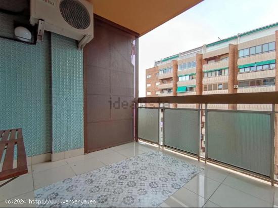 ALQUILER DE EXCELENTE VIVIENDA REFORMADA SIN AMOBLAR EN PLENO CENTRO - ALICANTE