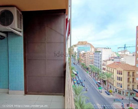 ALQUILER DE EXCELENTE VIVIENDA REFORMADA SIN AMOBLAR EN PLENO CENTRO - ALICANTE