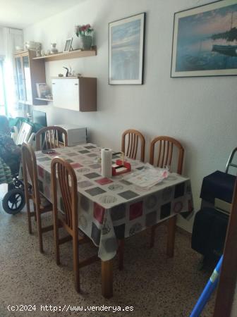 OPORTUNIDAD APARTAMENTO EN PRIMERA LINEA DE PLAYA-EL PERELLONET - VALENCIA