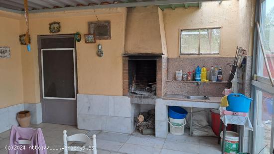 ¡ SE VENDE PARCELA EN BOTARELL  CON CASETA INCLUIDA ! - TARRAGONA